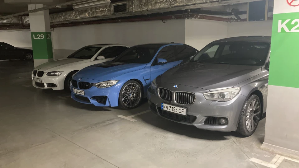 BMW 5 series Gran Turismo Батькова машина 2