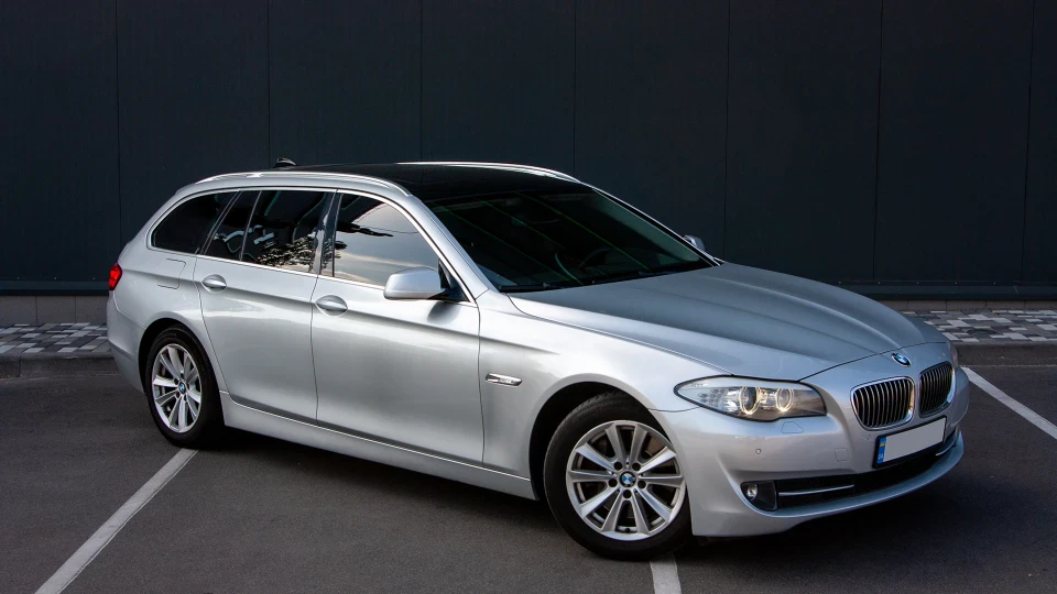 BMW 5 series Touring 2