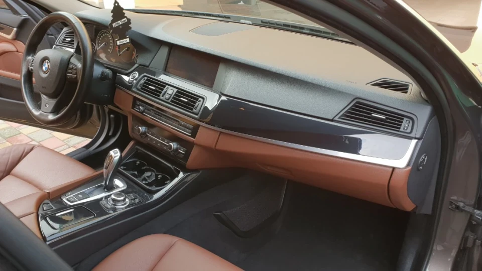 BMW 5 series Touring 2
