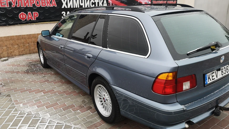 BMW 5 series Touring 3