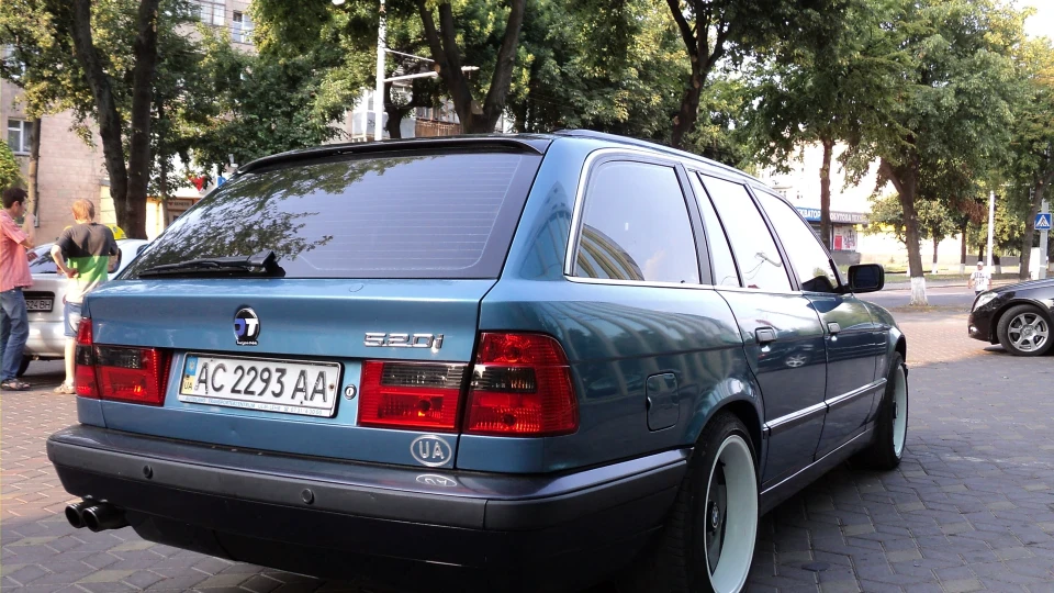 BMW 5 series Touring 2