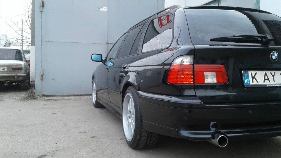 BMW 5 series Touring 2