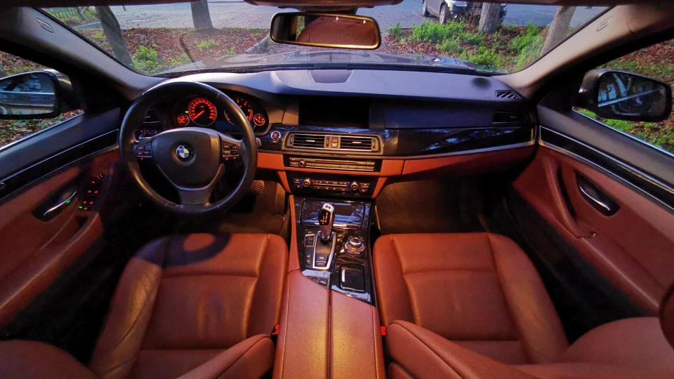 BMW 5 series Touring 2
