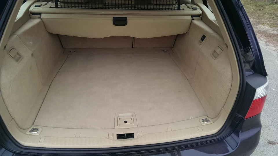 BMW 5 series Touring 3,0 дизель-РАКЕТУ 4