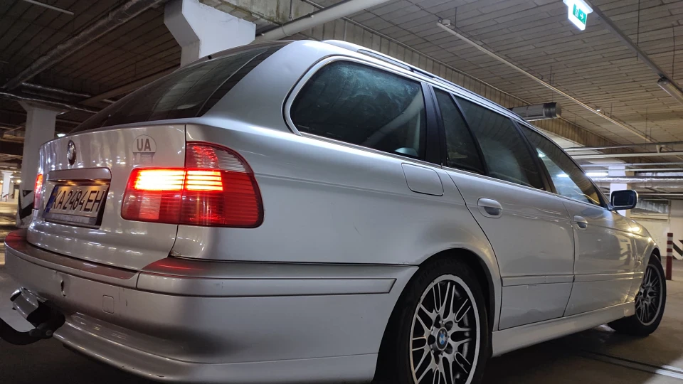 BMW 5 series Touring 3.0 М57 1