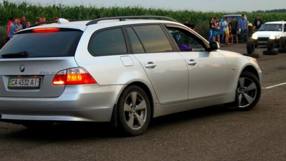 BMW 5 series Touring 3.0 повний привід 4