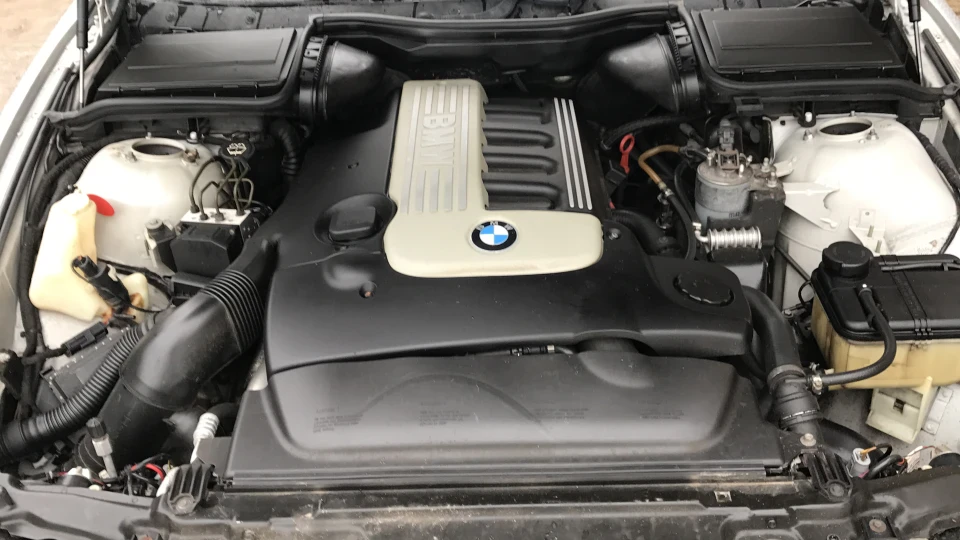 BMW 5 series Touring 3.0 турбо комфорту 3