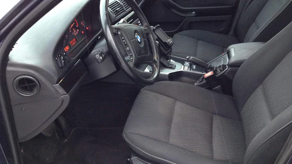 BMW 5 series Touring 525DA 3