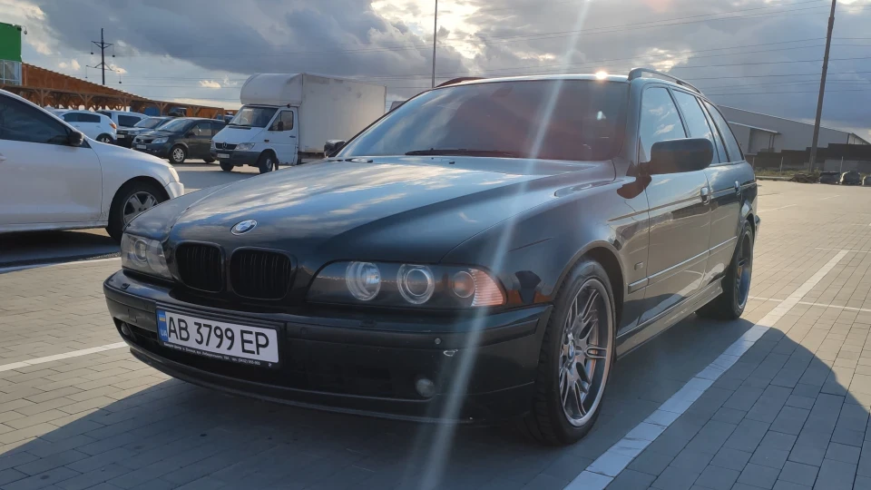 BMW 5 series Touring 530d 3