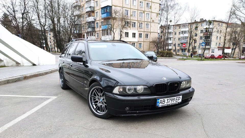 BMW 5 series Touring 530d 4