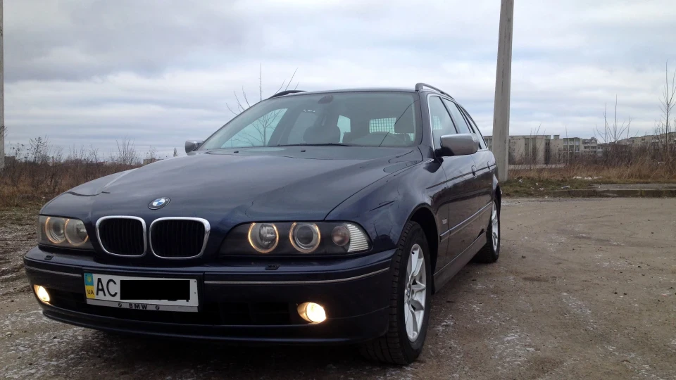 BMW 5 series Touring ЧіП 240 коней 2