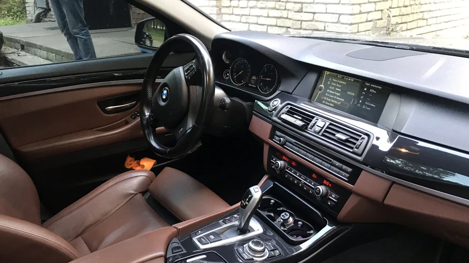BMW 5 series Touring F11 3