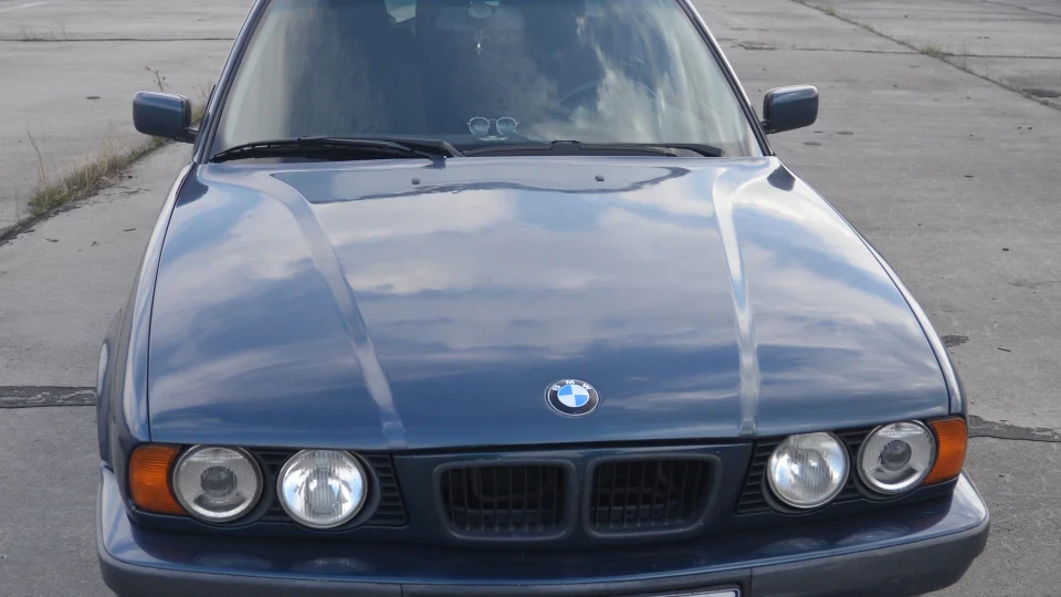 BMW 5 series Touring Крихітка 2