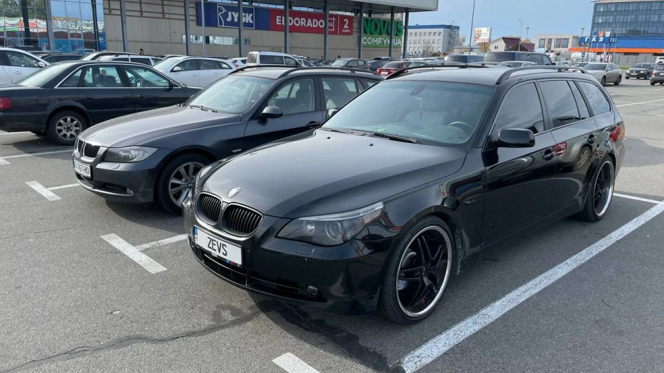 BMW 5 series Touring Лиса 3