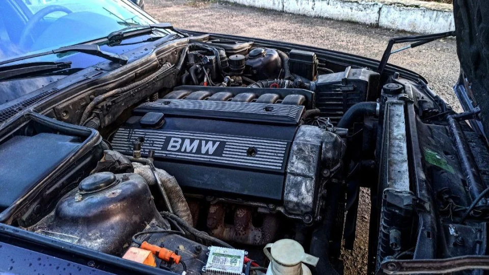 BMW 5 series Touring М50b25 5