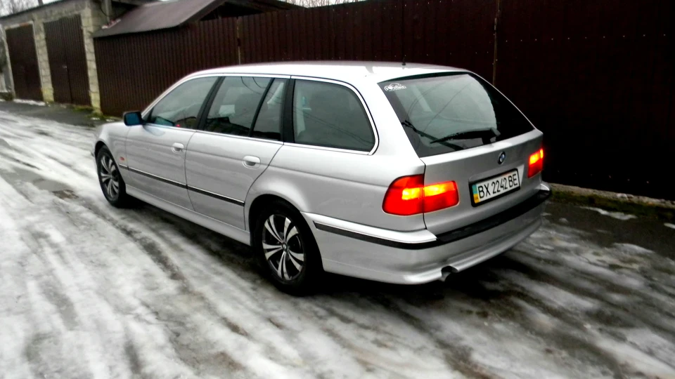 BMW 5 series Touring m54b22 2