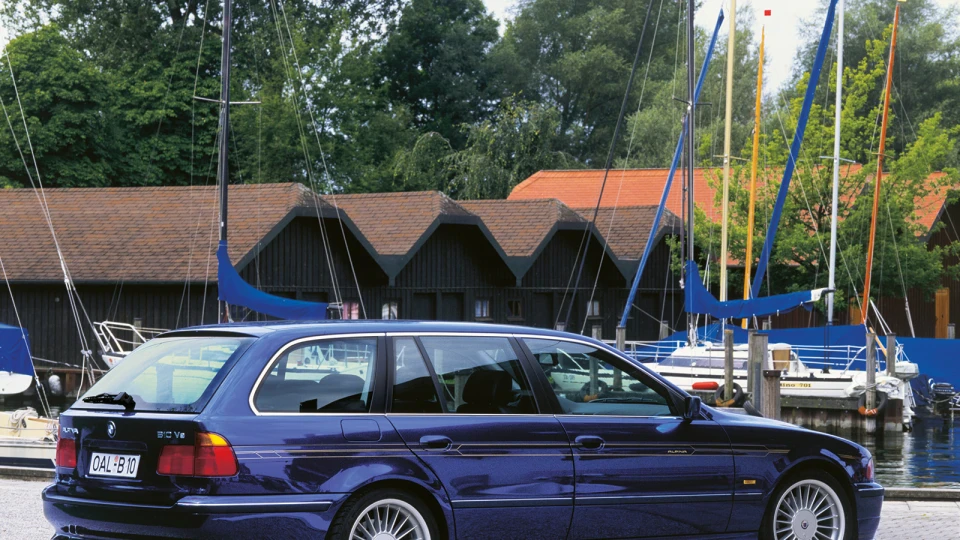 BMW 5 series Touring M57 3d