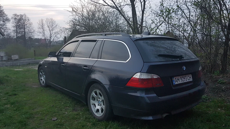 BMW 5 series Touring Сарай