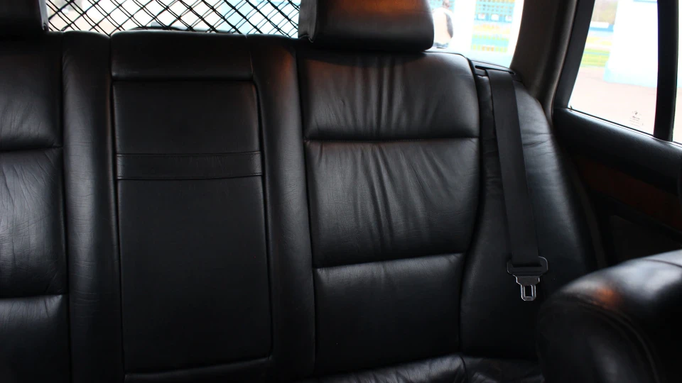 BMW 5 series Touring Сімейний V8 5