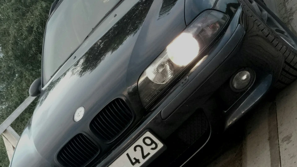 BMW 5 series Touring Shadow line e-39 3.0d 2