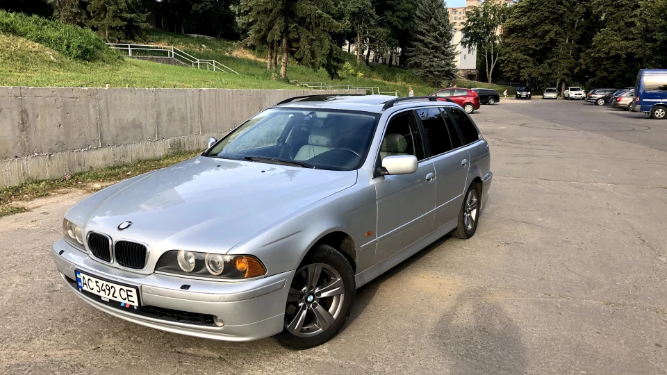BMW 5 series Touring Titan вже на M-пакеті 5