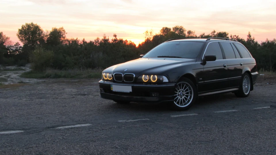 BMW 5 series Touring Träumwagen → M52B30 5