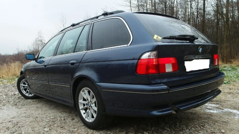 BMW 5 series Touring універсал IV 525 d 3