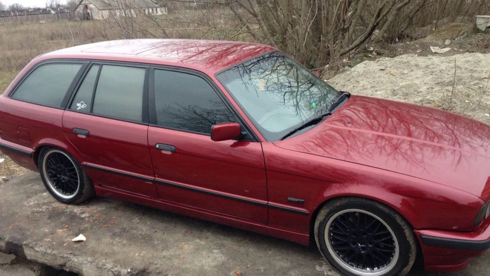 BMW 5 series Touring Вишенька 5