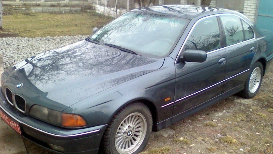 BMW 5 series 2