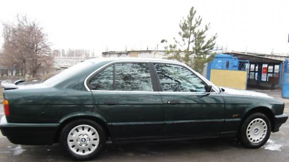 BMW 5 series 2