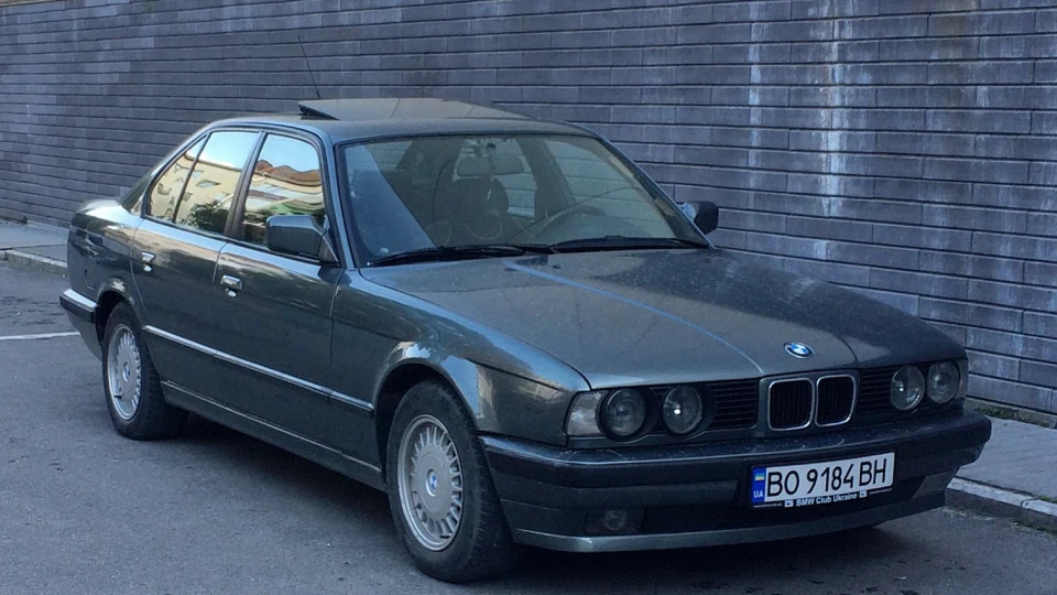 BMW 5 series 2