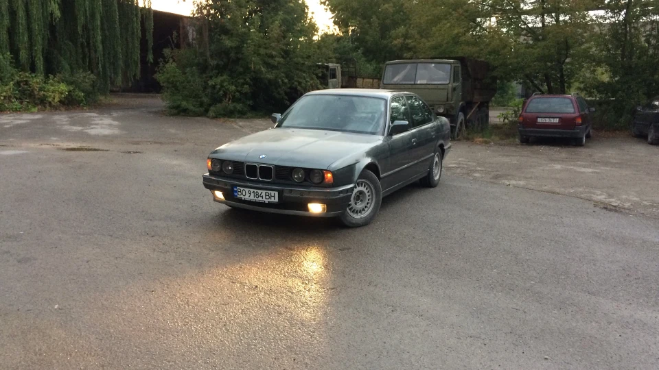 BMW 5 series 3