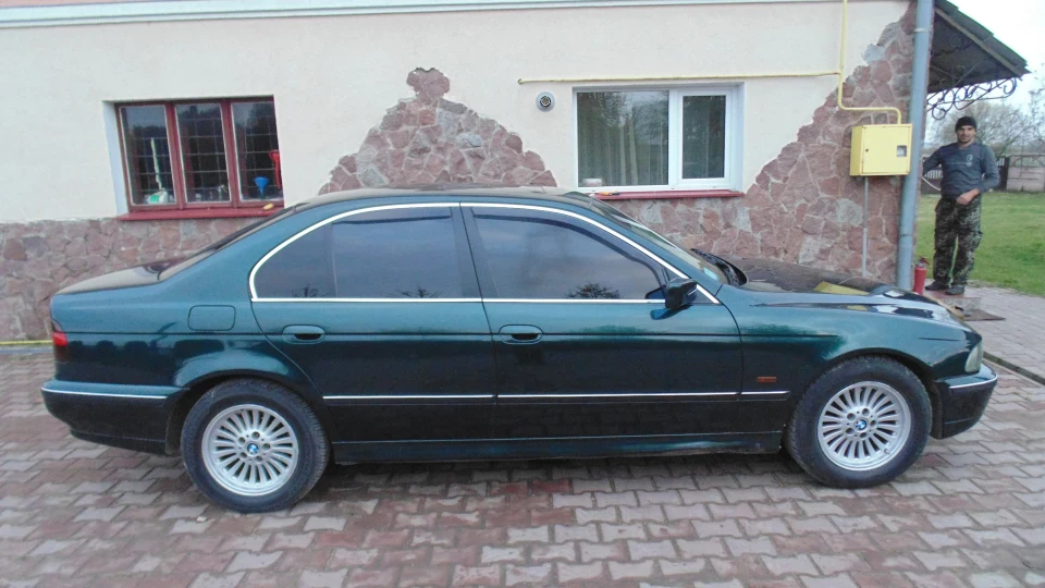 BMW 5 series 4