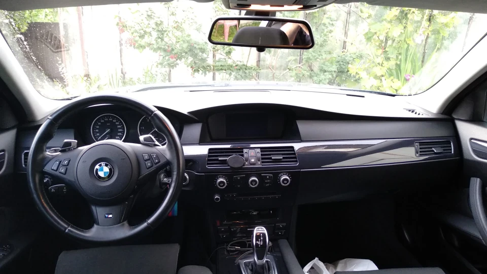 BMW 5 series 2
