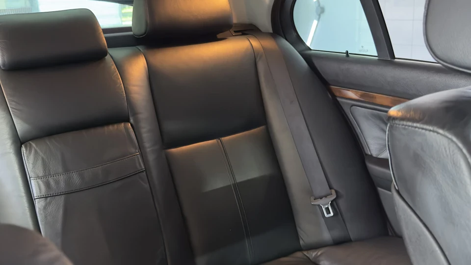 BMW 5 series 4
