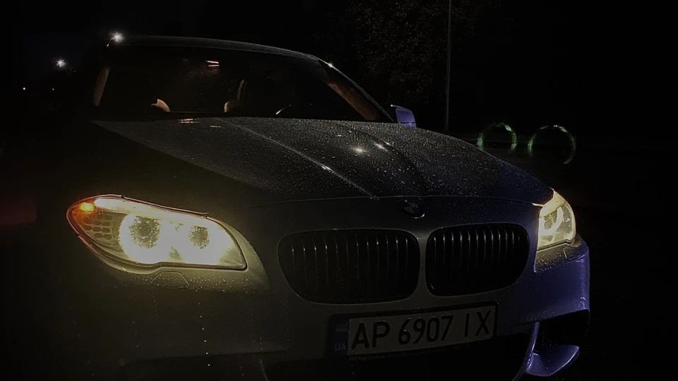 BMW 5 series 2