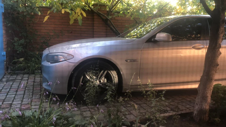 BMW 5 series 3