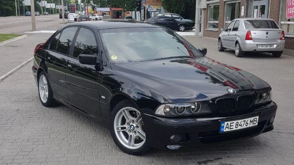 BMW 5 series 4