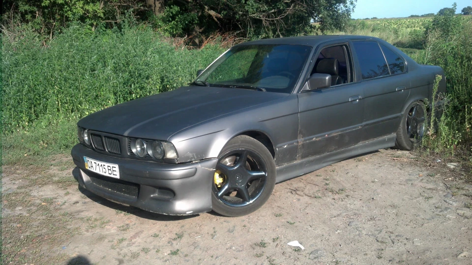 BMW 5 series 2