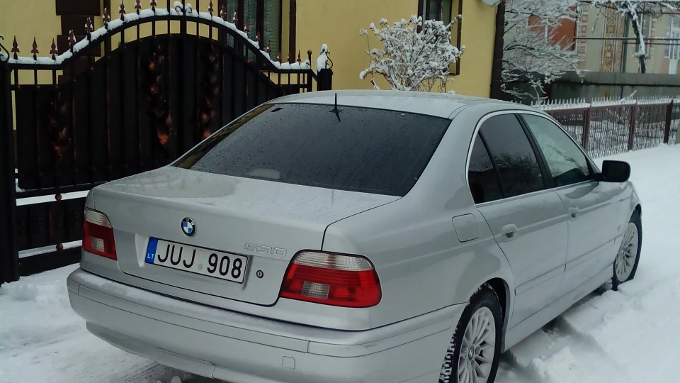 BMW 5 series 4