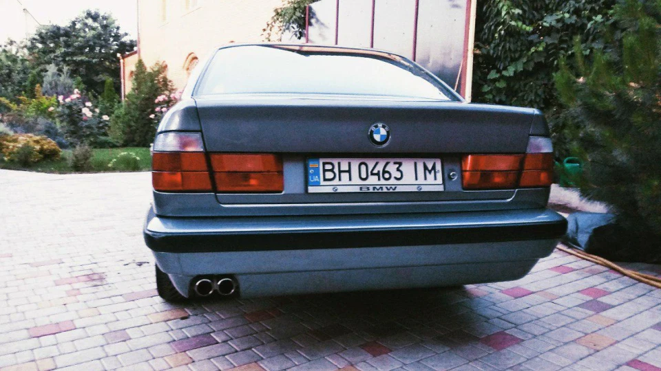 BMW 5 series 2