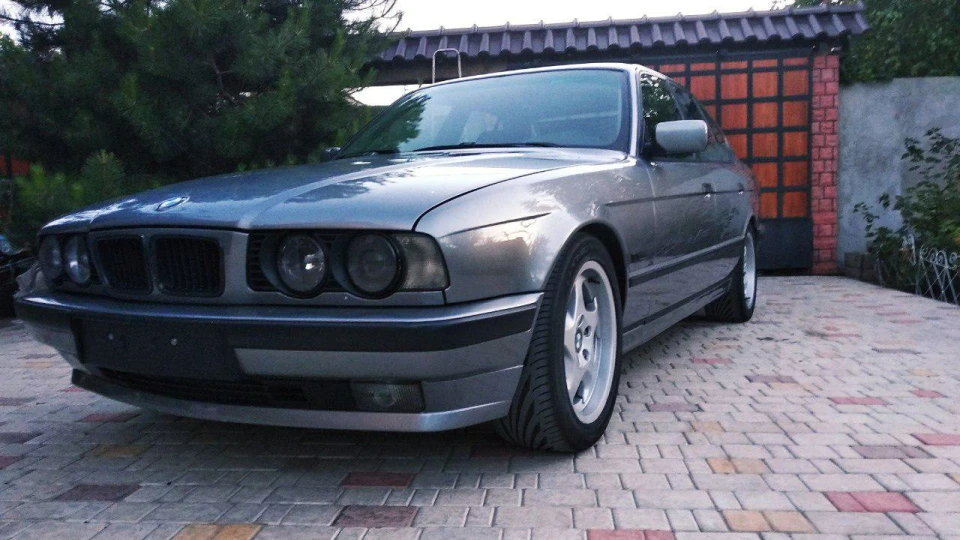BMW 5 series 3