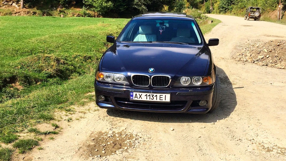 BMW 5 series 4
