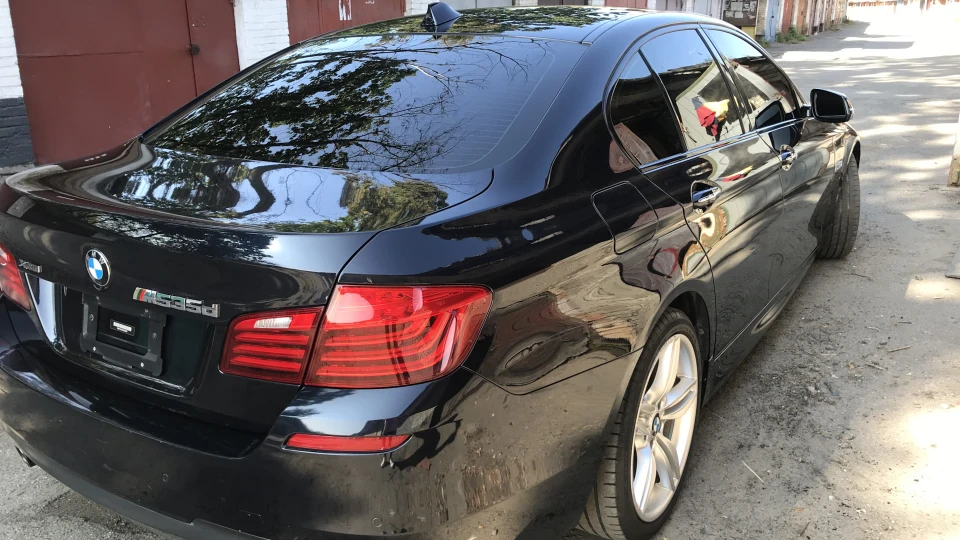 BMW 5 series 2