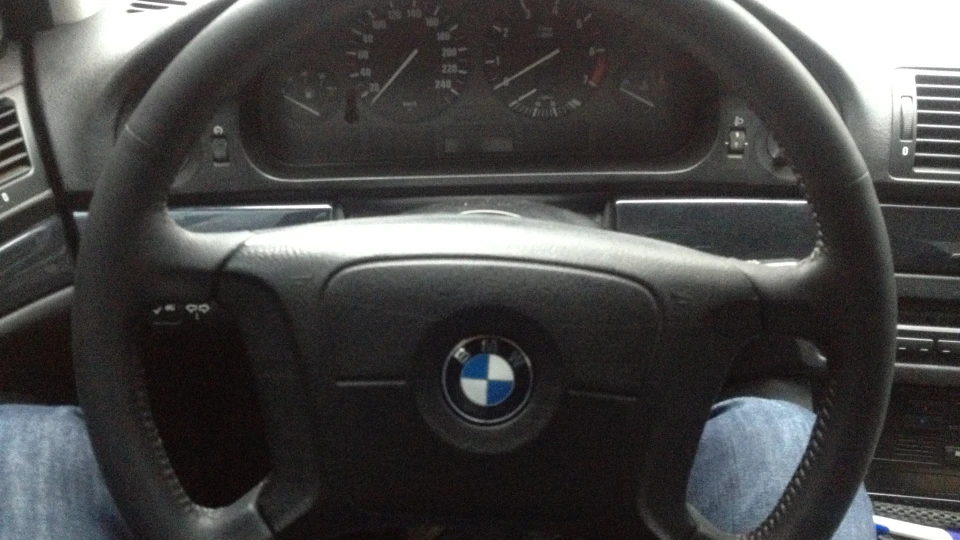 BMW 5 series 2