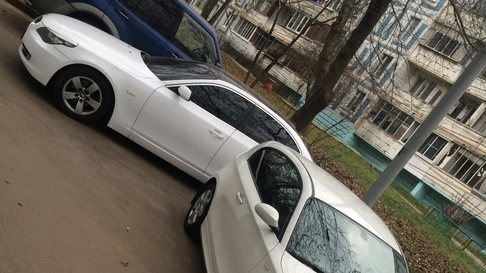 BMW 5 series 2