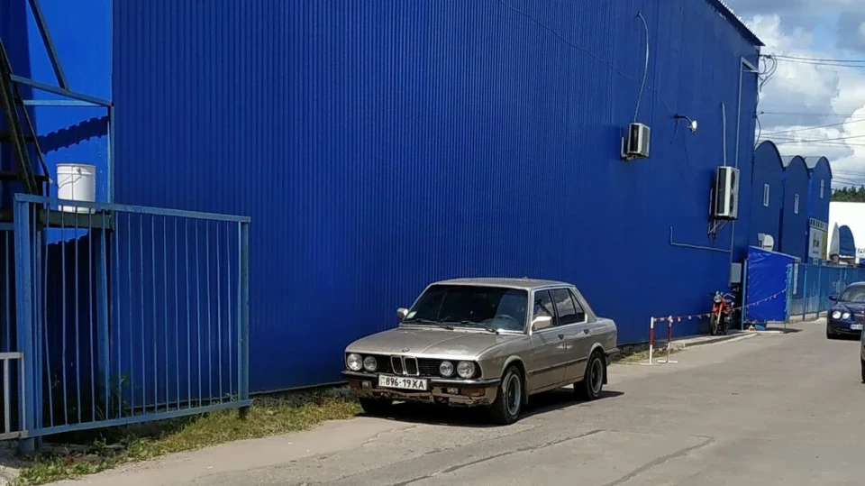 BMW 5 series 3