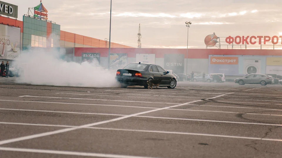 BMW 5 series 2