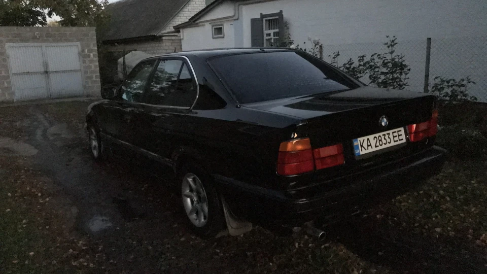 BMW 5 series 2
