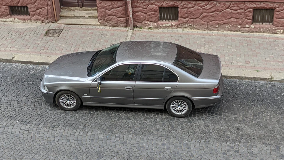 BMW 5 series 2